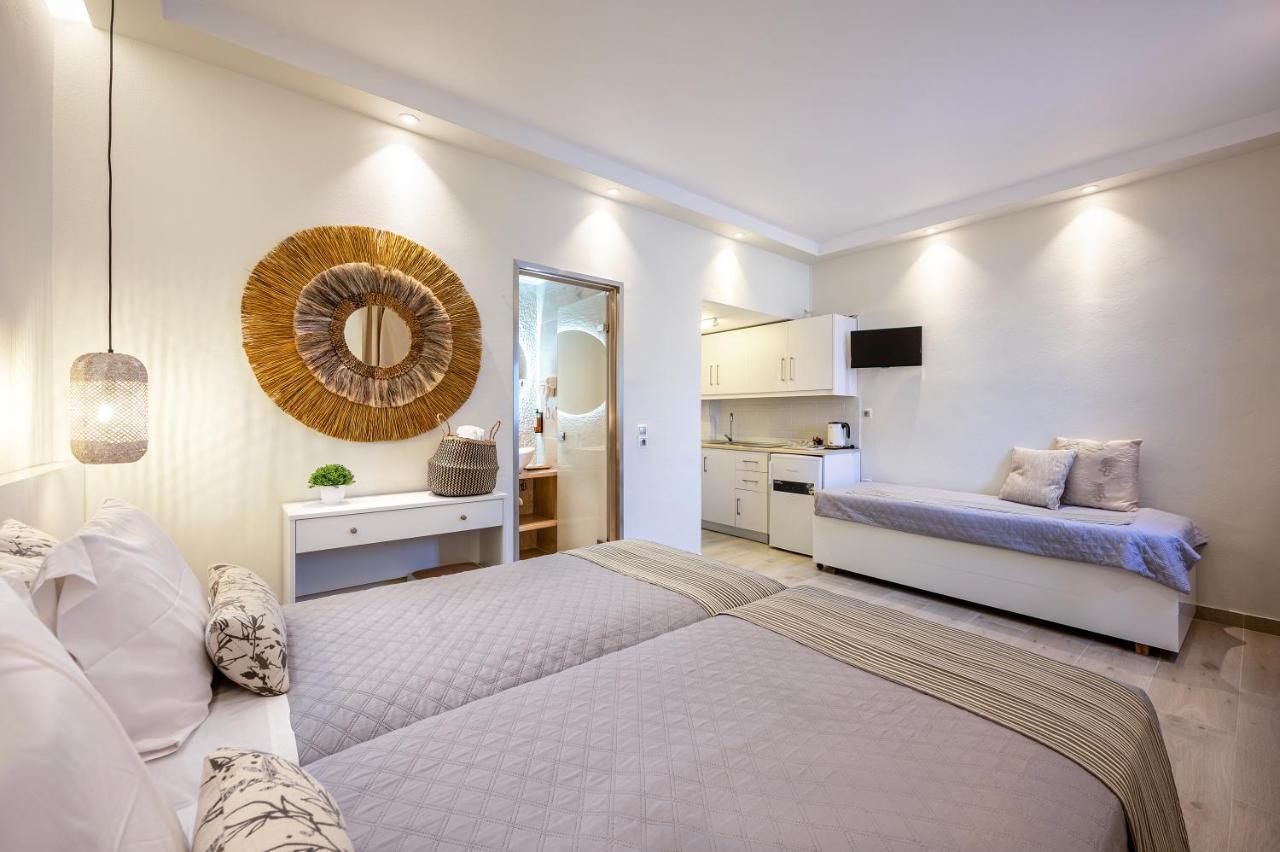 Panorama Seaside Apartment มัสติคารี ภายนอก รูปภาพ
