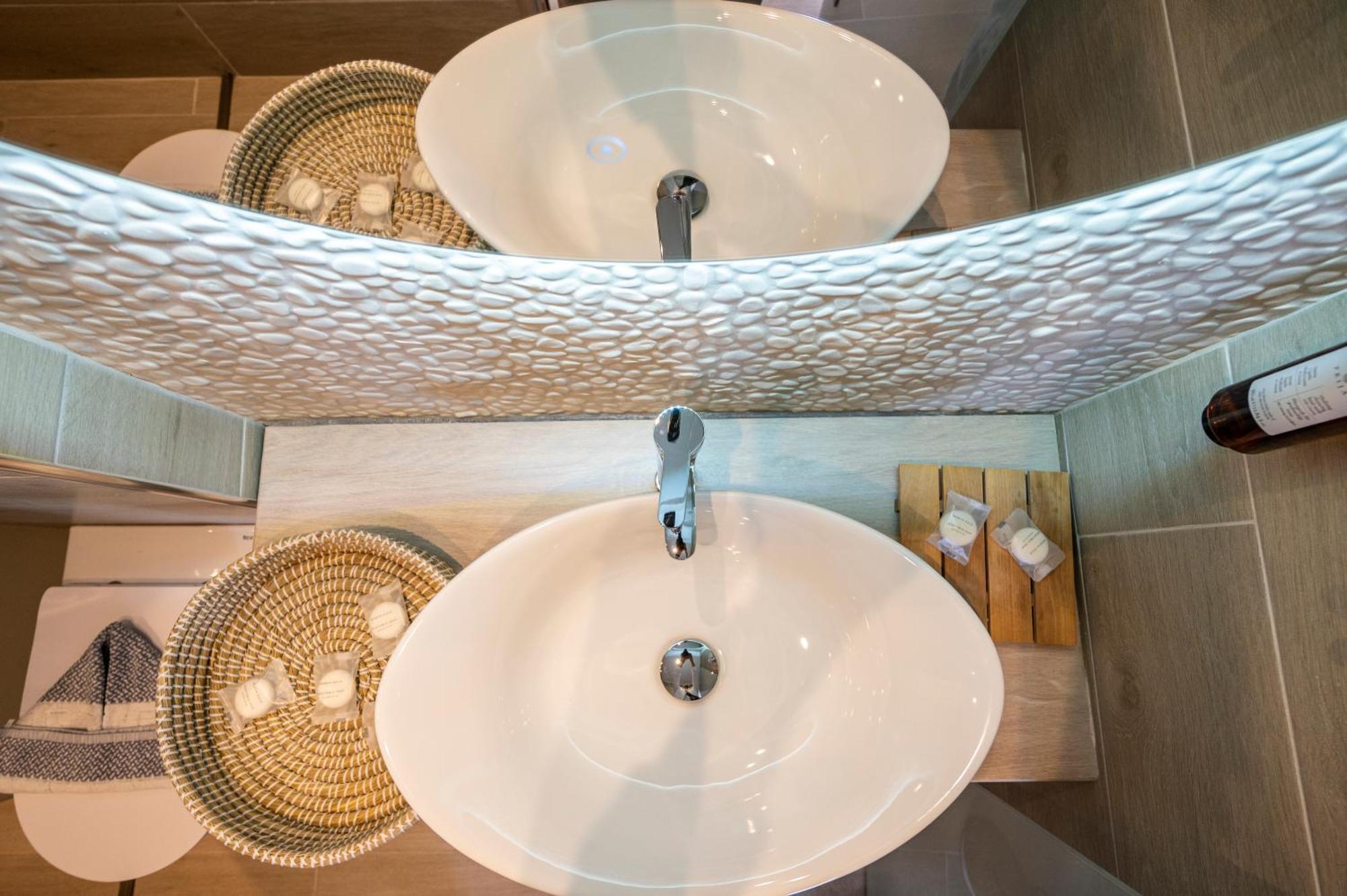 Panorama Seaside Apartment มัสติคารี ภายนอก รูปภาพ